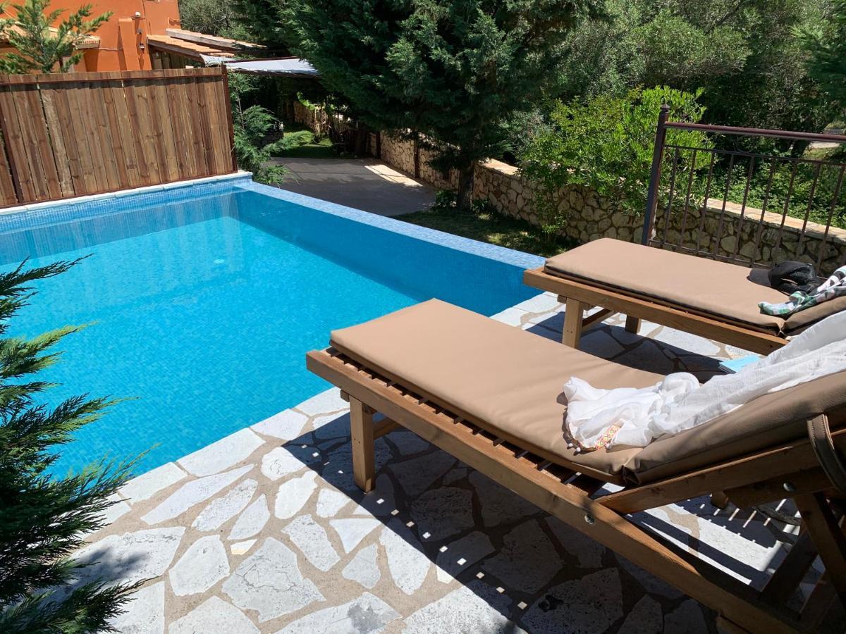 Dimarion Villas Agios Nikitas Exterior photo